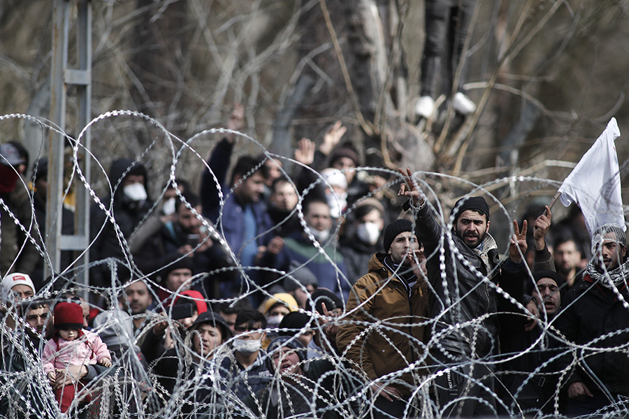 Bloomberg: Τα όσα συμβαίνουν στα ελληνοτουρκικά σύνορα ίσως μικρή πρόγευση μόνο του τι έρχεται