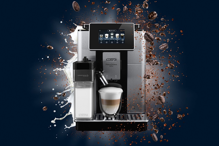 De’Longhi PrimaDonna Soul – Η Πλήρως Αυτόματη Μηχανή Espresso της De’Longhi δημιουργεί Perfetto στιγμές μέσα στην ημέρα μας και φέρνει τον αγαπημένο μας καφέ από τον κόκκο…στο φλυτζάνι