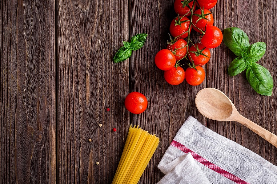 Τα τρόφιμα, με τα έως τώρα δεδομένα, δεν μεταδίδουν τον κορωνοϊό