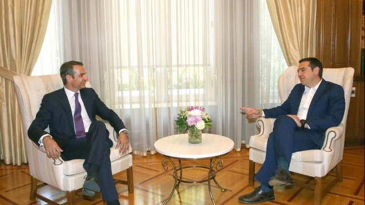 Συνάντηση του πρωθυπουργού Κυριάκου Μητσοτάκη με Αλέξη Τσίπρα την Δευτέρα στις 18:00