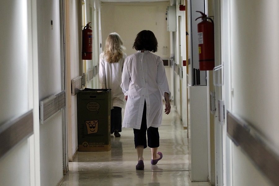 Δωρεά του Ιδρύματος Στέλιος Χατζηιωάννου στο νοσηλευτικό προσωπικό 25 δημόσιων νοσοκομείων της Αττικής