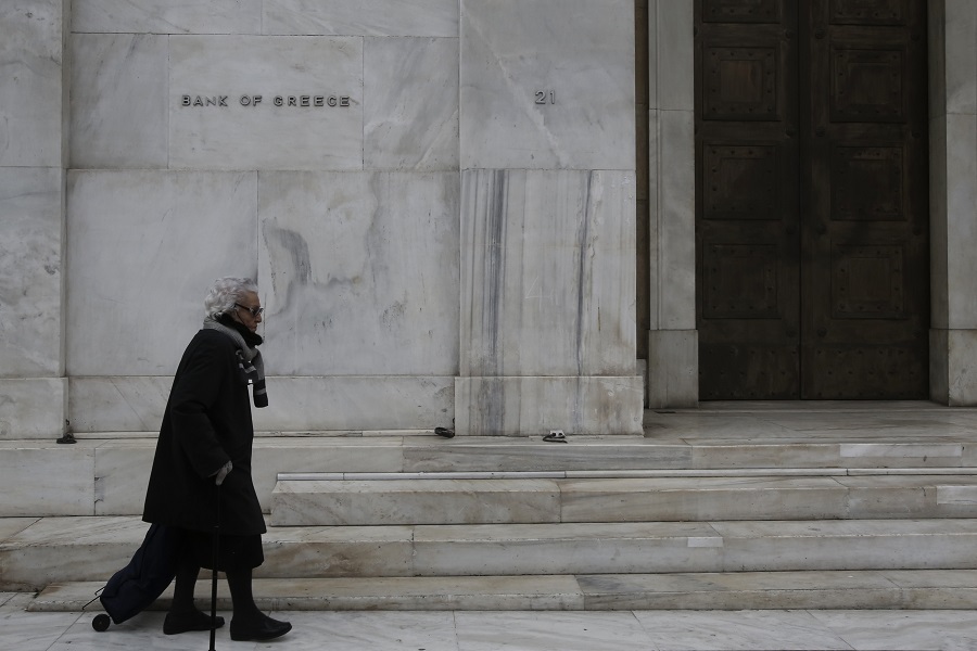 ΤτΕ: Στα 2 δισ. ευρώ το έλλειμμα στο ισοζύγιο τρεχουσών συναλλαγών