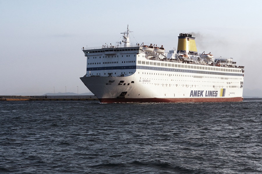 Πάνω από 120 κρούσματα στο πλοίο «Ελευθέριος Βενιζέλος»