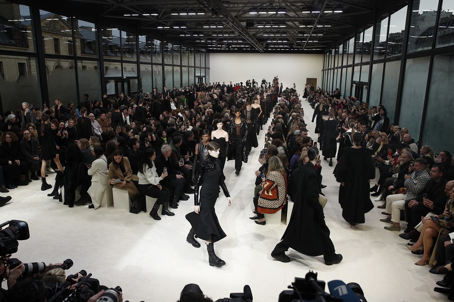 Η Fashion Week πάει στο…Metaverse