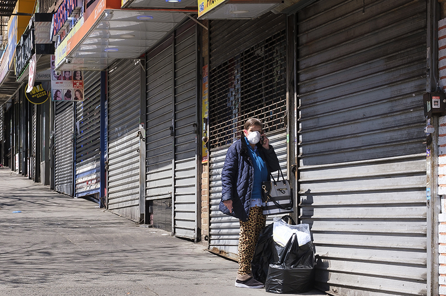 Πολύ άσχημα νέα από Βρετανία και Νέα Υόρκη – Ρεκόρ θυμάτων από τον κορωνοϊό