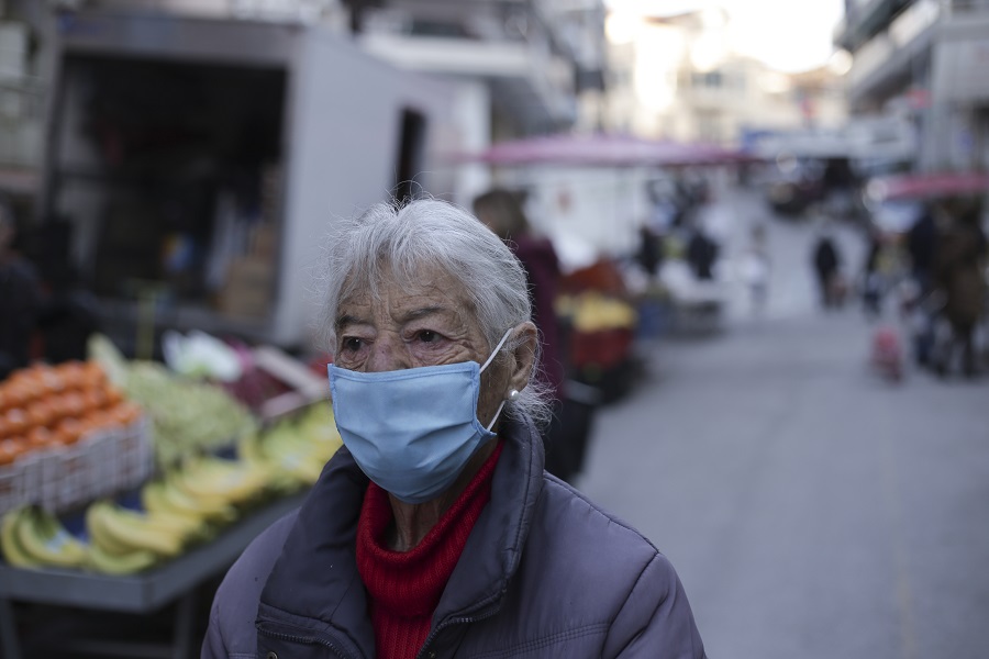 Νέα έρευνα αποκαλύπτει: 9 στους 10 Έλληνες τηρούν τα μέτρα για τον κορωνοϊό- Πόσο ενημερωμένοι είναι για την πανδημία