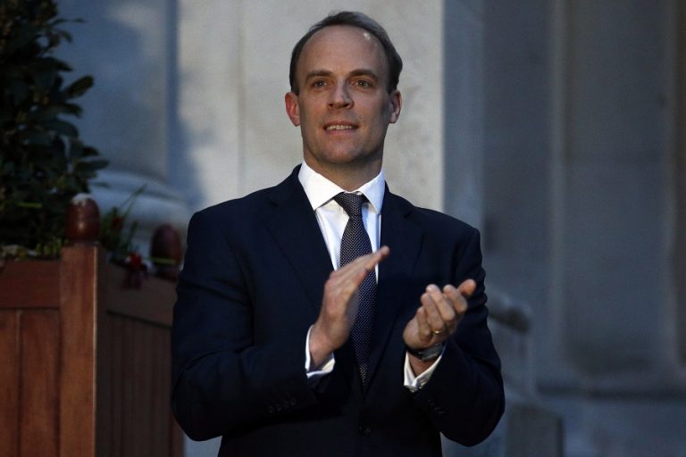 Ντ. Ράαμπ: : Η Βρετανία θα συνεχίσει να επιδιώκει μια δίκαιη και διαρκή διευθέτηση του Κυπριακού