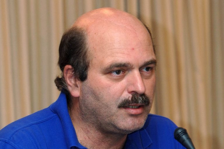 Απεβίωσε ο σκηνοθέτης Γιάννης Καραχισαρίδης