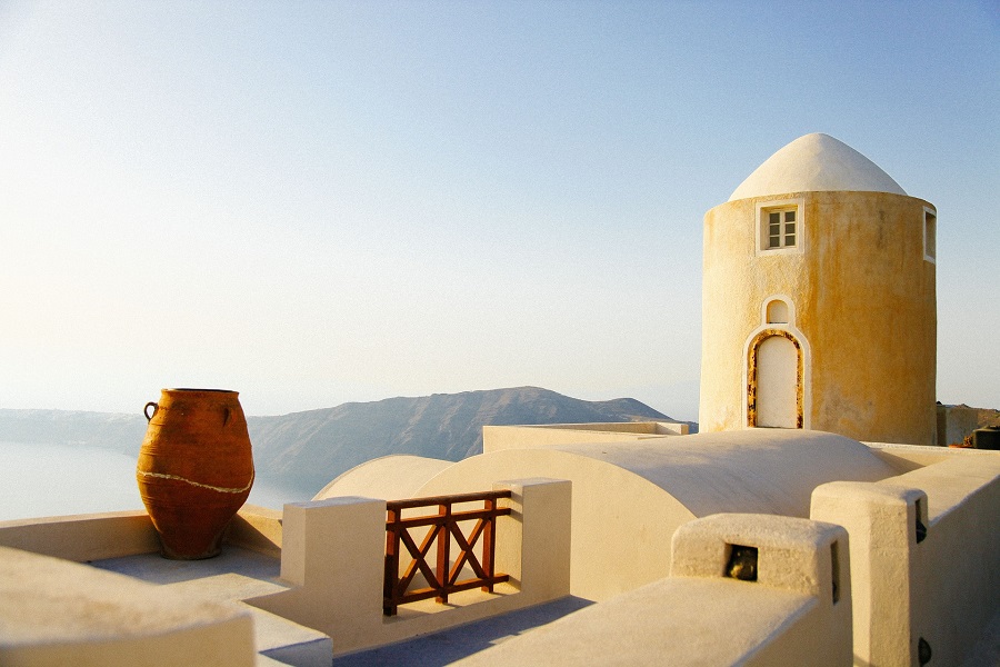 «Τεράστιες οι επιπτώσεις της πανδημίας στον ελληνικό τουρισμό», σχολιάζει ο γερμανικός Τύπος