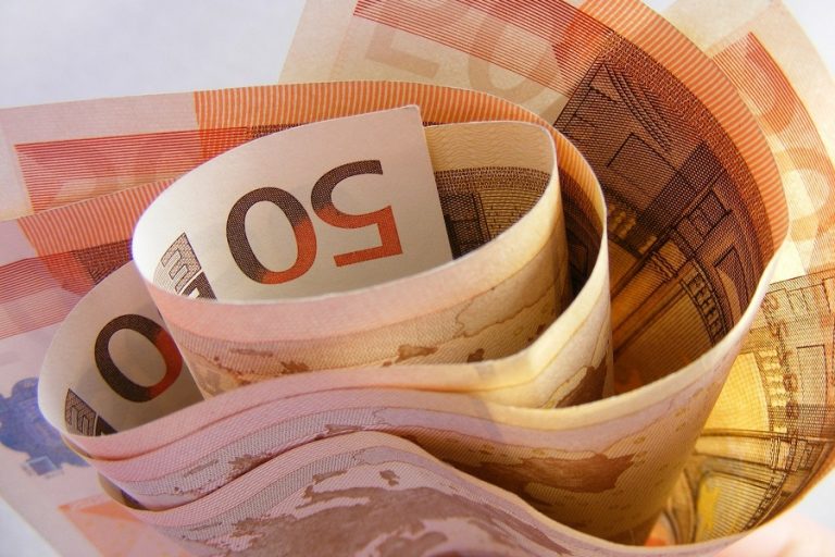 ΔΕΘ: Ποιοι και πώς θα ωφεληθούν από τις ανακοινώσεις του Κυριάκου Μητσοτάκη