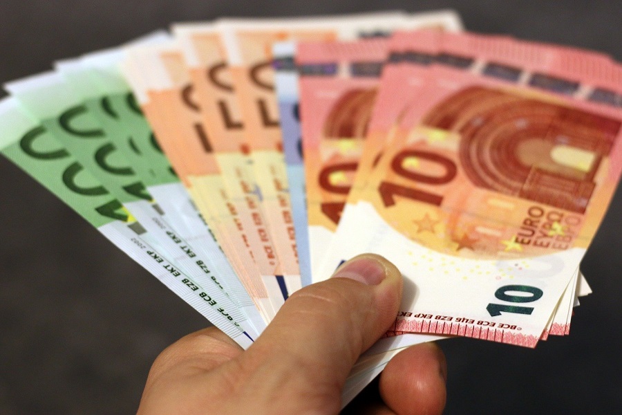 Mικροπιστώσεις: Ποιοι δικαιούνται δάνεια ως 25.000 ευρώ χωρίς εξασφαλίσεις