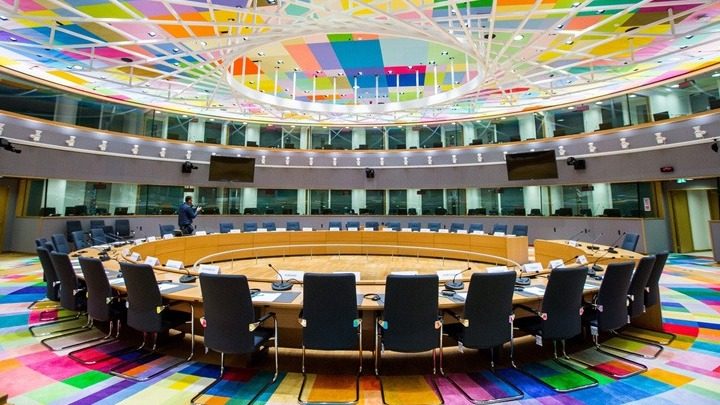 Το Eurogroup αναμένει το πράσινο φως από τους Ευρωπαίους ηγέτες για το Ταμείο Ανάκαμψης