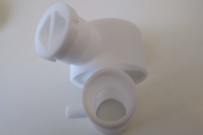 Αναπνευστική υποστήριξη με βαλβίδα 3D εκτύπωσης από το ΑΠΘ – Φτιάχνουν μάσκα υψηλής προστασίας