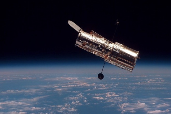 Μήπως θέλετε τη φωτογραφία που «τράβηξε» το Hubble την ημέρα που γεννηθήκατε;