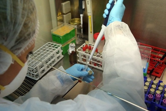 Ιατρική σχολή ΕΚΠΑ: Σε υψηλά επίπεδα η ανοσία που παρέχουν τα εμβόλια έναντι του SARS-CoV-2