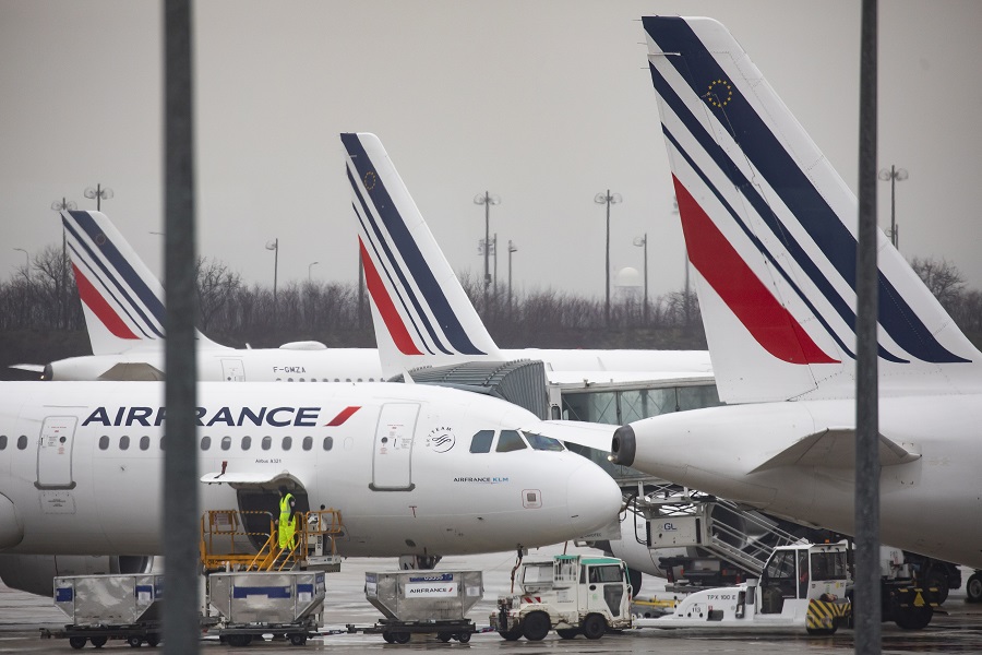 Για μεγαλύτερες ζημιές εν μέσω lockdown προειδοποιεί η Air France-KLM