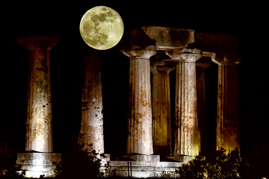 Ανοικτοί θα παραμείνουν αρχαιολογικοί χώροι και μουσεία για την αυγουστιάτικη πανσέληνο