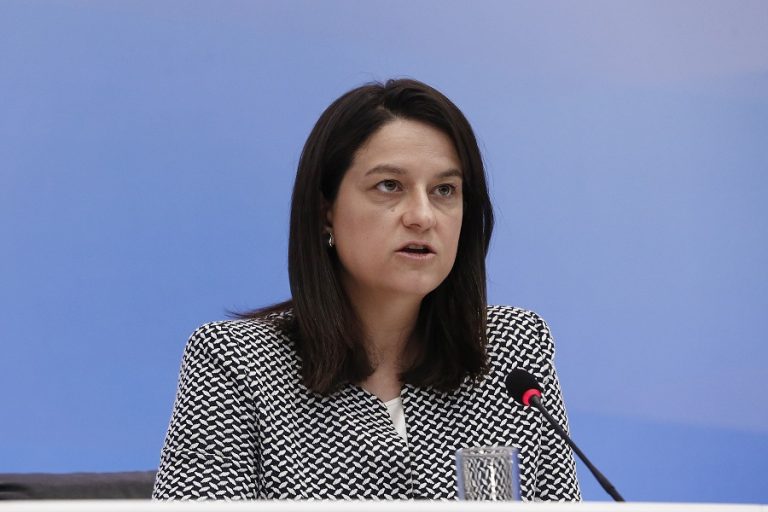 Κατεπείγουσα αγωγή Κεραμέως για την απεργία της Τετάρτης- Σε κίνδυνο οι Πανελλαδικές