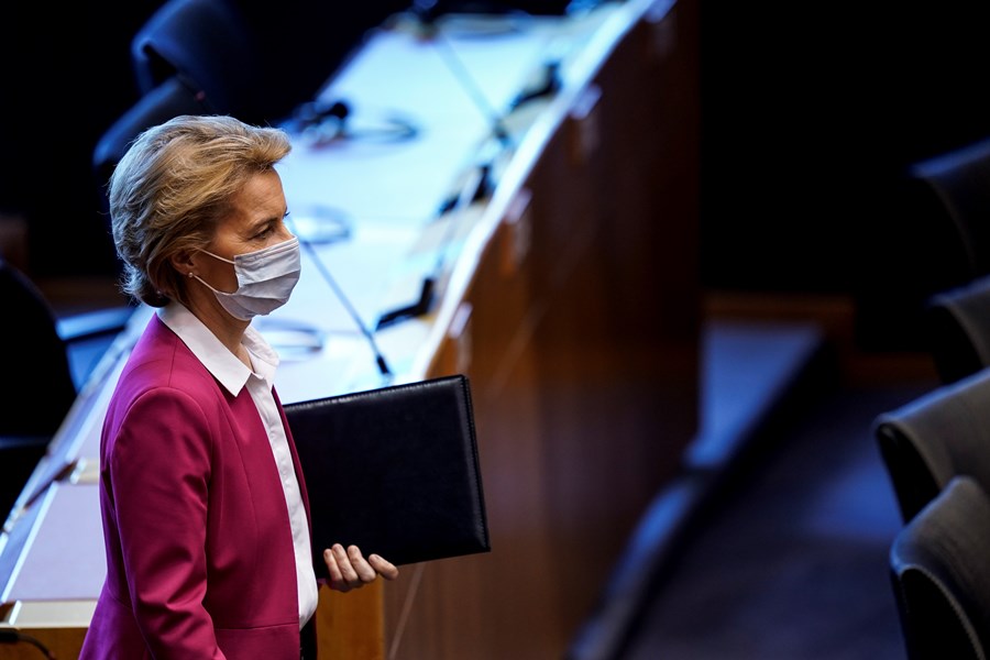 Ούρσουλα φον ντερ Λάιεν: Έρχεται μέσα στον Μάρτιο πρόταση για το πιστοποιητικό εμβολιασμού
