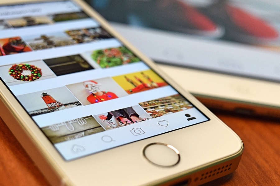 «Support Small Business»: Το νέο αυτοκόλλητο του Instagram που βοηθά τις μικρές επιχειρήσεις