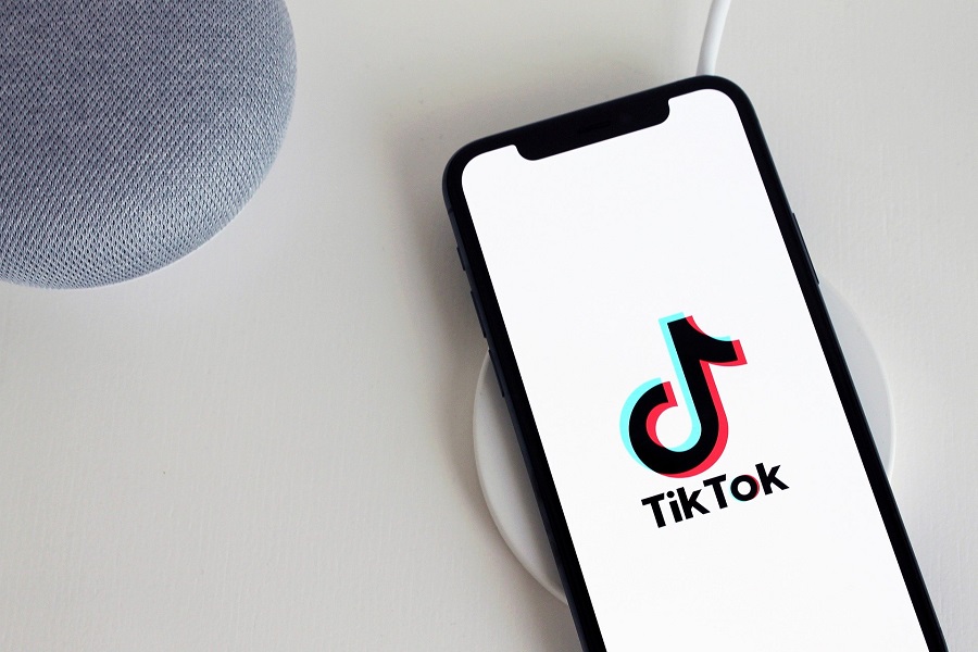 Με… μετρητά θα δελεάζει το TikTok τους Ευρωπαίους δημιουργούς καθώς ο ανταγωνισμός με το Instagram αυξάνεται