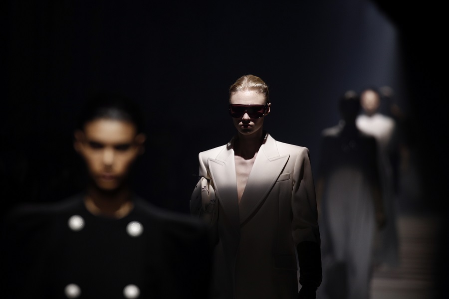 Ο ιστορικός οίκος Givenchy μπαίνει σε νέα εποχή
