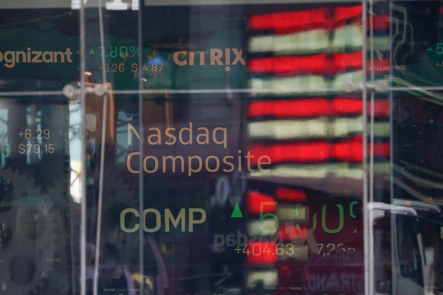 Χαμηλά διετίας για τον Nasdaq – Τι συμβαίνει με τις μετοχές των τεχνολογικών κολοσσών;