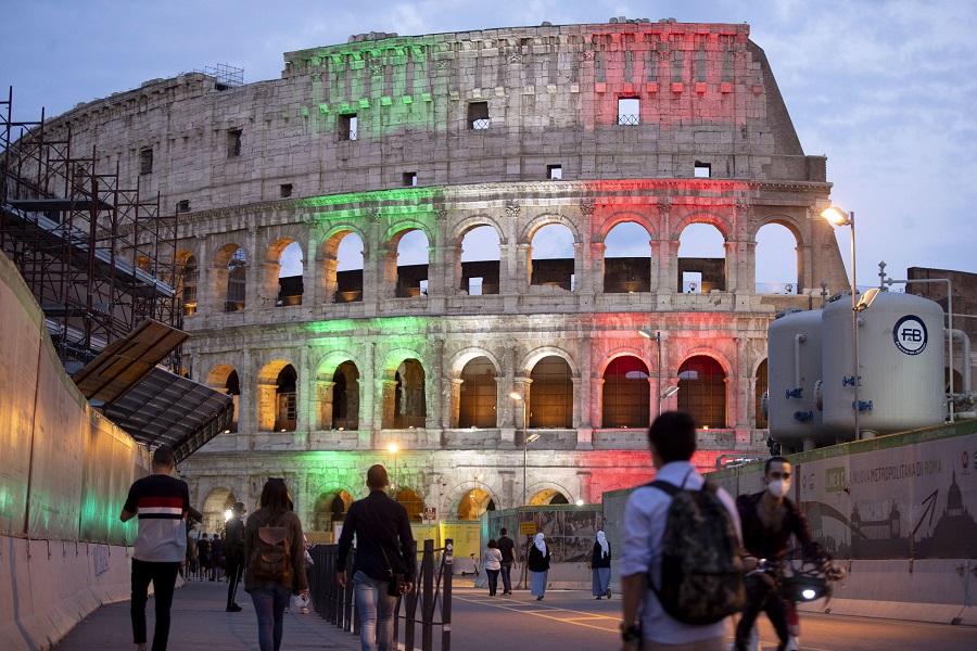 Η Ιταλία ανοίγει τα σύνορα στους τουρίστες μετά από τρεις μήνες lockdown- Καταστροφικές οι συνέπειες στον τουρισμό