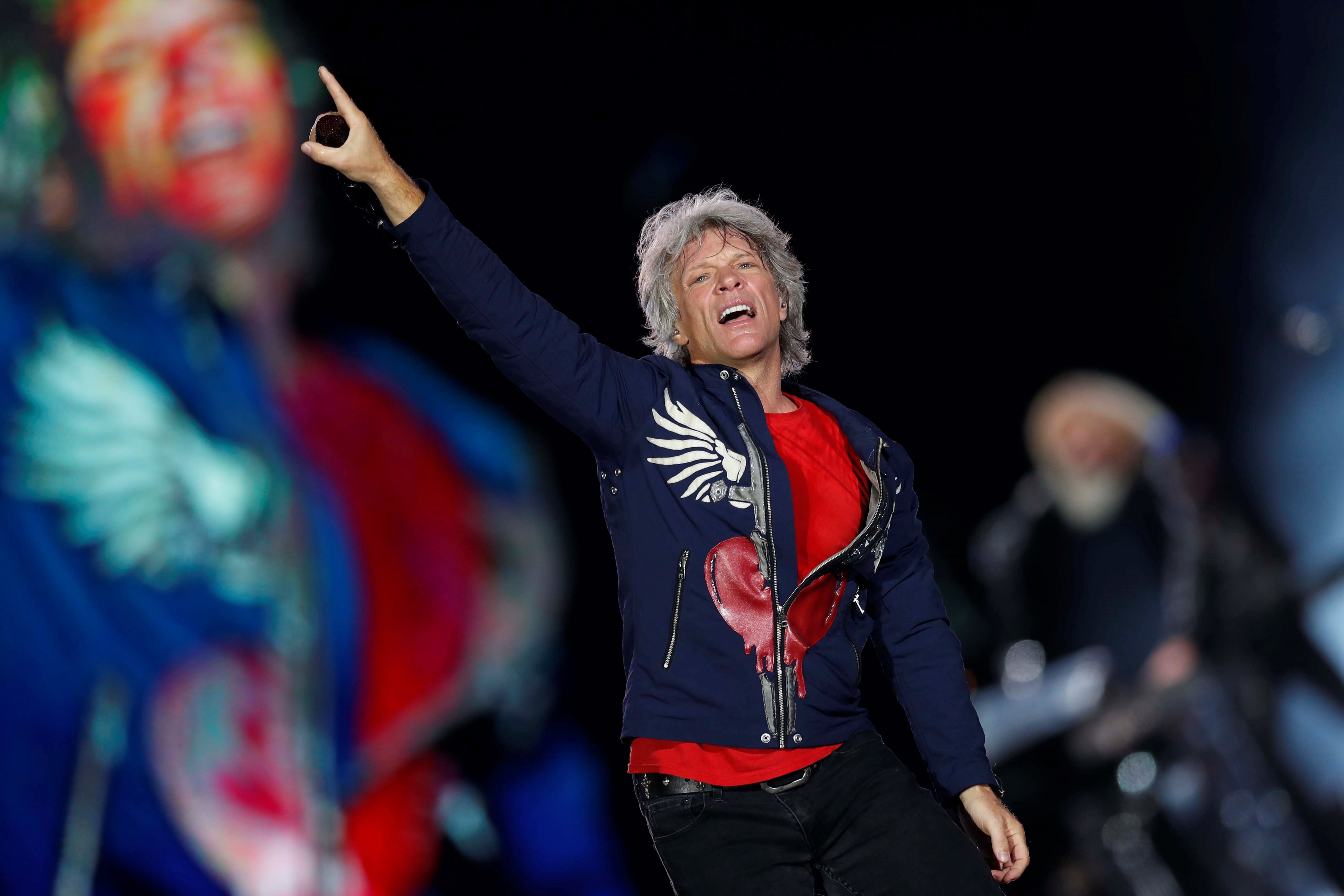Τραγούδι για τη δολοφονία Φλόιντ έγραψαν οι Bon Jovi (Βίντεο)
