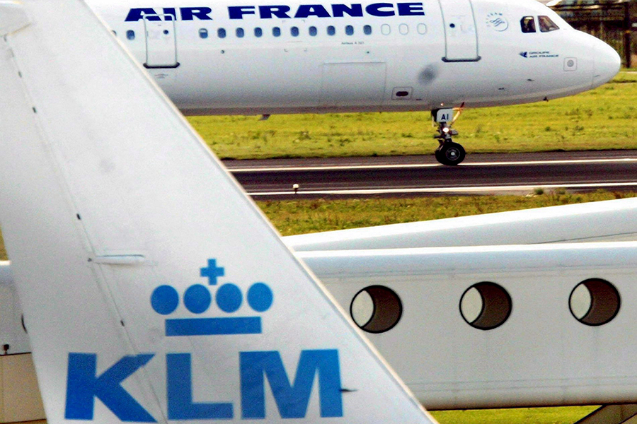 Πακέτο βοήθειας 4 δισ. δολαρίων για να σωθεί η Air France-KLM