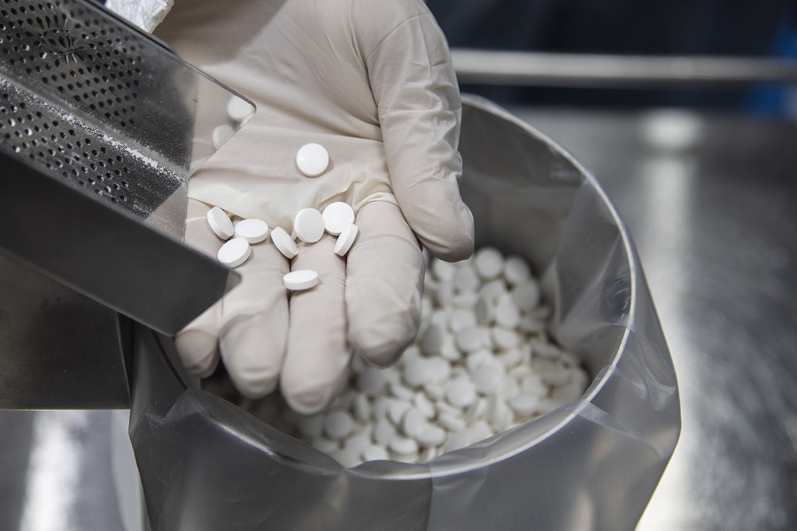 Έκκληση Μπιλ Γκέιτς: Τα φάρμακα κατά του κορωνοϊού να διατεθούν σε αυτούς που τα έχουν περισσότερο ανάγκη