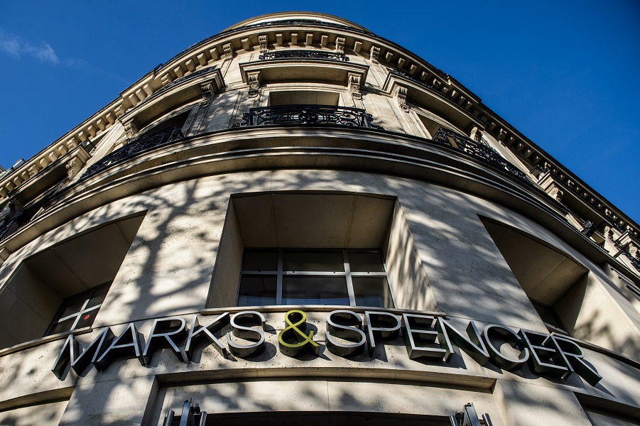 «Θύμα» της πανδημίας τα Marks and Spencer: Καταργούν 7.000 θέσεις εργασίας