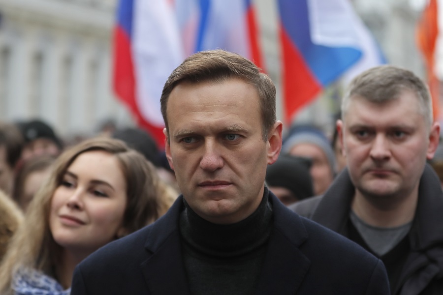 Στην εντατική ο ηγέτης της ρωσικής αντιπολίτευσης, Ναβάλνι- Τον δηλητηρίασαν «από πρόθεση», λέει εκπρόσωπός του