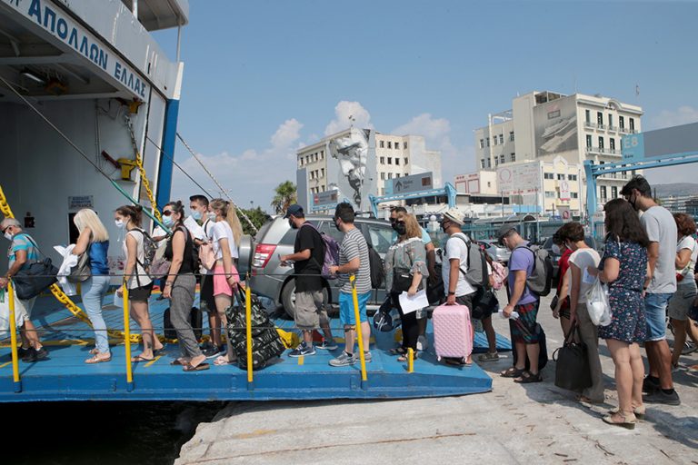 Η μεγαλύτερη πρόκληση της ελληνικής ακτοπλοΐας πλησιάζει