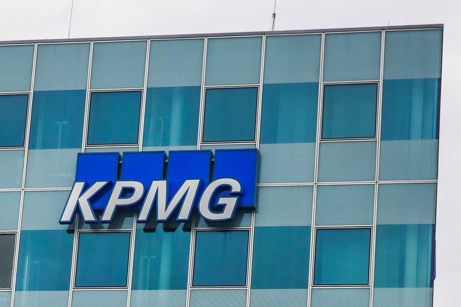 Η KPMG επανεκλέγει τον William B. Thomas ως Global Chairman και CEO