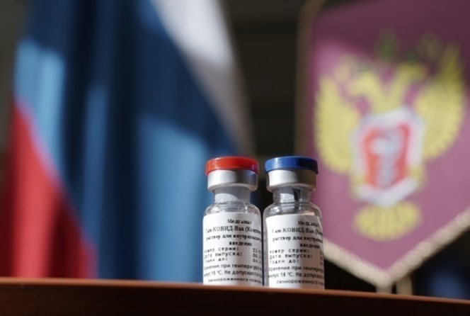 Ρωσία: Ξεκίνησε η παραγωγή του εμβολίου κατά της Covid-19