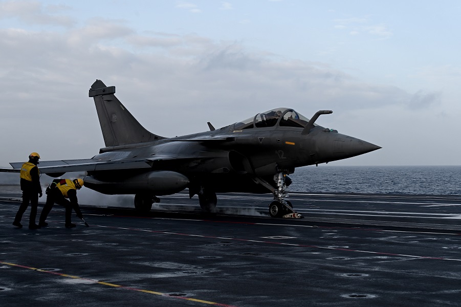 Προς συμφωνία Ελλάδα- Γαλλία για 18 μαχητικά αεροσκάφη τύπου Rafale