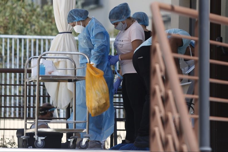 Η πανδημία συνεχίζει να «πολιορκεί» την Αττική- Η γεωγραφική κατανομή των 510 νέων κρουσμάτων