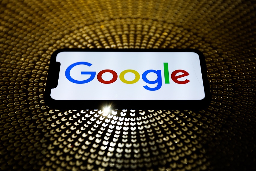 «Τέλος» οι διαφημιστές από την Google, τις καμπάνιες αναλαμβάνει η τεχνητή νοημοσύνη