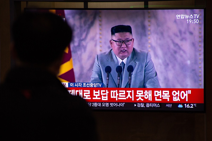 Η Βόρεια Κορέα «δείχνει τα δόντια της» – Εκτόξευσε βαλλιστικό πύραυλο που εκτιμάται πως ήταν μεγάλου βεληνεκούς