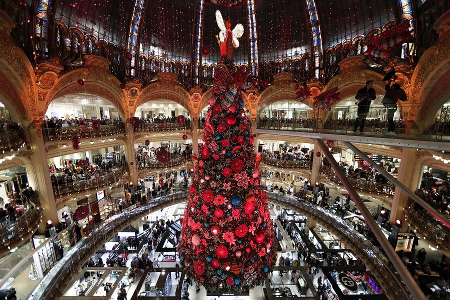 Πώς θα ψωνίσουν οι καταναλωτές φέτος τα Χριστούγεννα