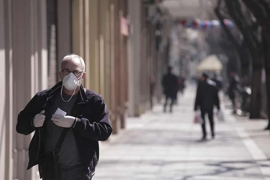 Βασιλακόπουλος: Πότε θα ξέρουμε για παράταση του lockdown- Σήμερα η συζήτηση για διπλή μάσκα