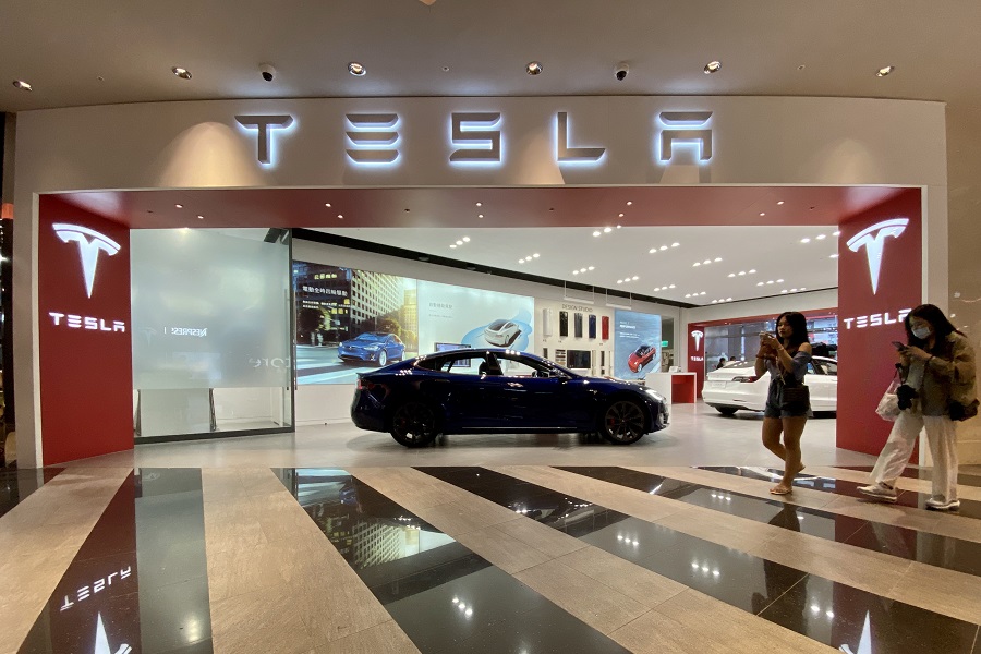 Μαζική ανάκληση αυτοκινήτων της Tesla στις ΗΠΑ – Αποσύρονται 2 εκατ. οχήματα