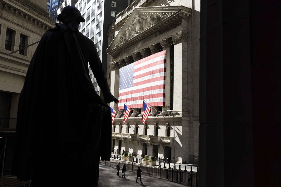 Ισχυρή πτώση στη Wall Street – Απώλειες άνω των 500 μονάδων για Dow Jones