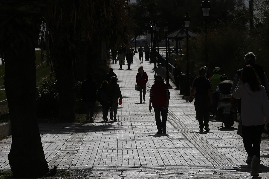 Lockdown: Από σήμερα σε εφαρμογή η απαγόρευση κυκλοφορίας