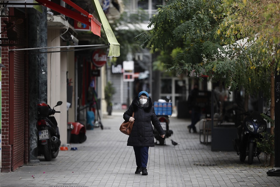 Φόβοι ειδικών για το τρίτο κύμα- Εντείνεται η ανησυχία για τις περιοχές της Αττικής