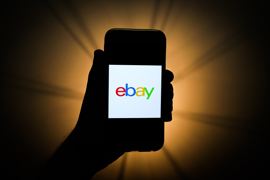 Ebay: Πέντε χρόνια φυλακή σε πρώην στέλεχος, επειδή έστελνε κατσαρίδες σε haters