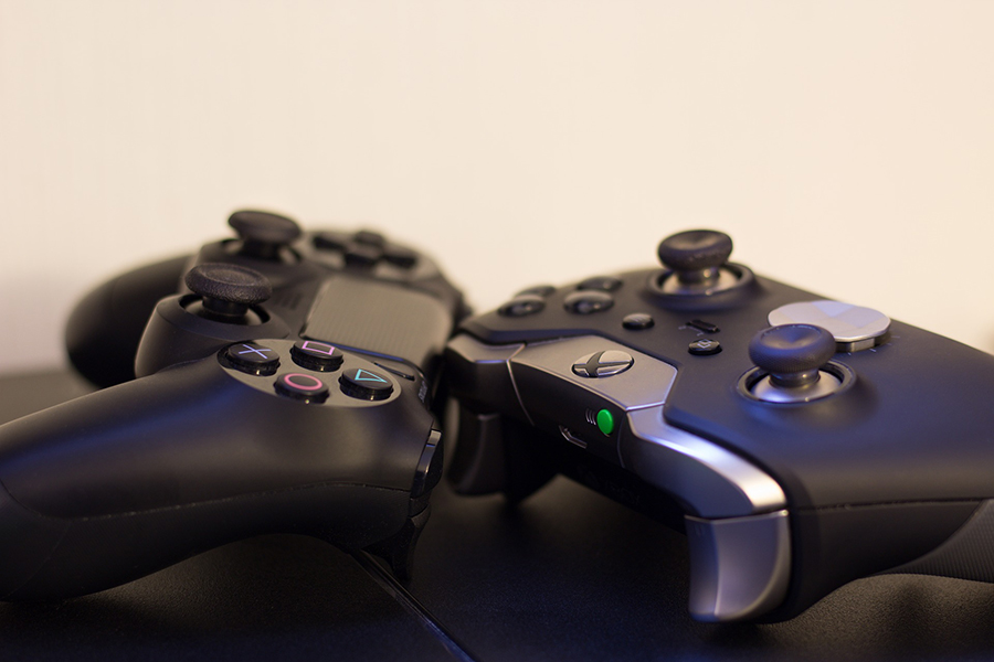 Βγαίνει στην αγορά η νέα γενιά PlayStation και Xbox