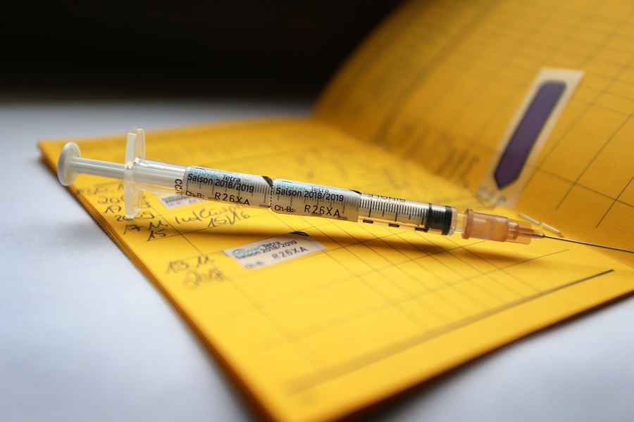 Τα ψηφιακά αρχεία εμβολιασμού ασθενών θα μπορούσαν να γίνουν η βάση για ένα «διαβατήριο εμβολίων»