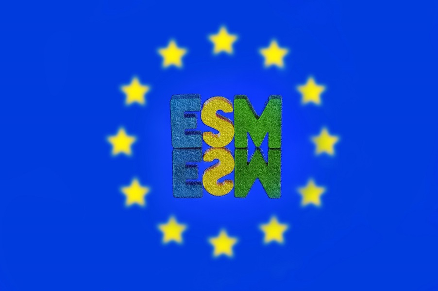 ESM: Σοβαρή ανησυχία για τη βιωσιμότητα του χρέους στην ΕΕ – Τα πιθανά σενάρια
